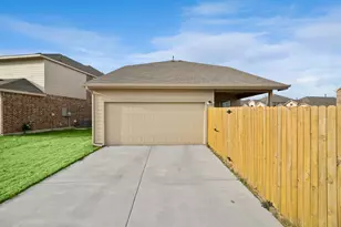 10040 Thornapple Rd, Fort Worth, TX 76179 - Photo 22