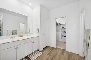 10040 Thornapple Rd, Fort Worth, TX 76179 - Photo 14