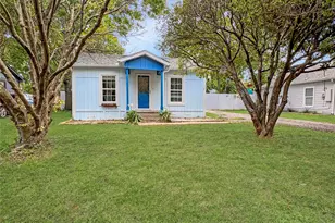 604 S Maple St, Howe, TX 75459 - Photo 1