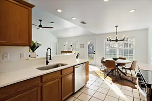 700 E 6th St, Bonham, TX 75418 - Photo 20