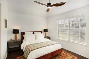 700 E 6th St, Bonham, TX 75418 - Photo 14