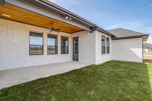 410 Olson Rd, Waxahachie, TX 75167 - Photo 32