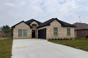505 Melody Cir, Kaufman, TX 75142 - Photo 1