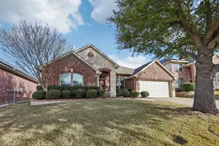 2616 Clover Hill Ct, McKinney, TX 75071 - Photo 2