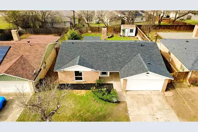 1052 Fox River Lane, Fort Worth, TX 76120 - Photo 32