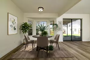 1052 Fox River Ln, Fort Worth, TX 76120 - Photo 12