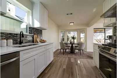 1052 Fox River Lane, Fort Worth, TX 76120 - Photo 14