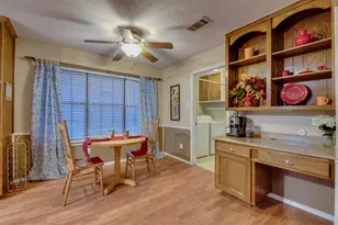 5718 Sagebrush Trail, Arlington, TX 76017 - Photo 14