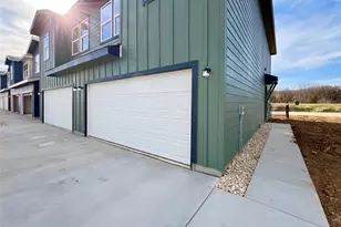 3501 E Renfro St, Burleson, TX 76028 - Photo 2