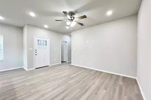 3501 E Renfro St, Burleson, TX 76028 - Photo 14