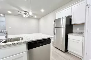 3501 E Renfro St, Burleson, TX 76028 - Photo 12