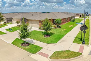 1269 Revolution Dr, Little Elm, TX 76227 - Photo 2