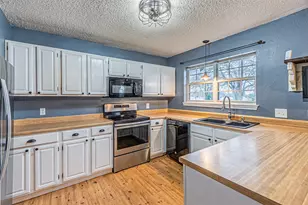 690 W Ohio St, Van, TX 75790 - Photo 10