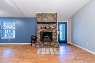 690 W Ohio St, Van, TX 75790 - Photo 8