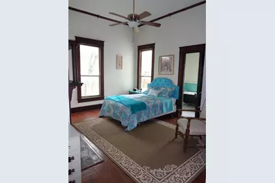 211 W Purdom Avenue, Alvarado, TX 76009 - Photo 8