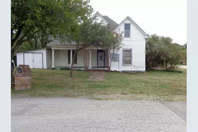 211 W Purdom Avenue, Alvarado, TX 76009 - Photo 2
