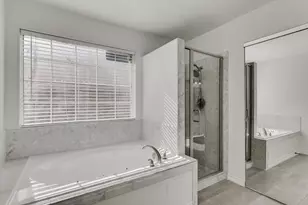 4402 Goodwin St, Grand Prairie, TX 75052 - Photo 22