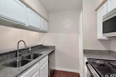 9611 Walnut Street #1105, Dallas, TX 75243 - Photo 10