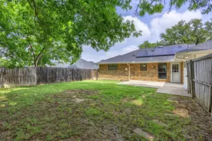 3123 Honeydew Dr, Carrollton, TX 75007 - Photo 26
