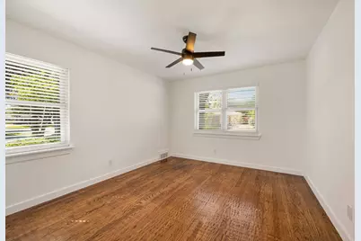 9916 Cloister Drive, Dallas, TX 75228 - Photo 10