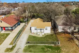 953 E Lowden St, Fort Worth, TX 76104 - Photo 1