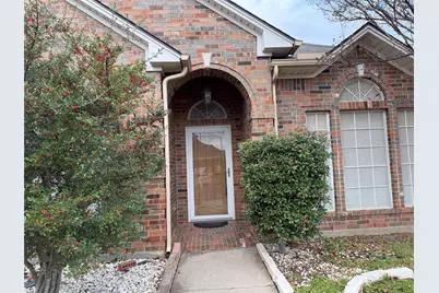 8617 Shadow Trace Drive, Fort Worth, TX 76244 - Photo 4