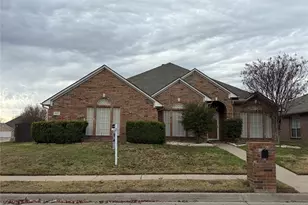 8617 Shadow Trace Dr, Fort Worth, TX 76244 - Photo 1