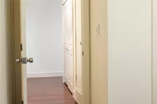 10022 Glenrio Ln, Dallas, TX 75229 - Photo 20