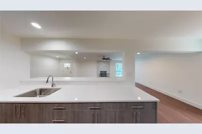 10022 Glenrio Lane, Dallas, TX 75229 - Photo 10