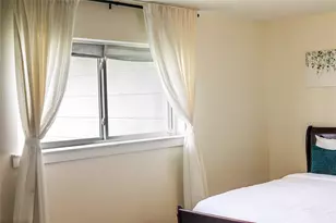 10022 Glenrio Ln, Dallas, TX 75229 - Photo 18