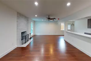 10022 Glenrio Ln, Dallas, TX 75229 - Photo 2