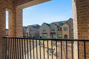 2720 Parkview Pl, Lewisville, TX 75067 - Photo 16