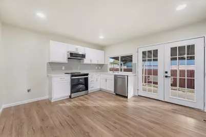 1404 Waterton Drive, Plano, TX 75023 - Photo 8