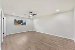 1404 Waterton Dr, Plano, TX 75023 - Photo 16