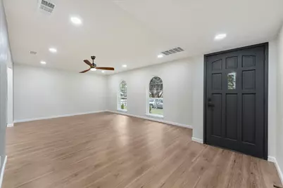 1404 Waterton Drive, Plano, TX 75023 - Photo 4