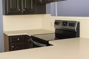 202 Modene Ave, Waxahachie, TX 75165 - Photo 2