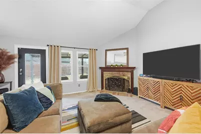 4803 Hollow Tree Court, Arlington, TX 76018 - Photo 10