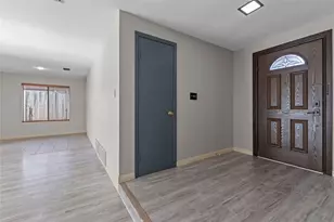 1722 Plantation Rd, Garland, TX 75044 - Photo 2