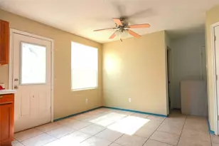 1329 Anna Lea Ln, Burleson, TX 76028 - Photo 6