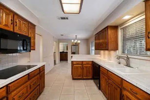 922 Kingston Dr, Mansfield, TX 76063 - Photo 18