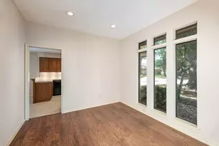 922 Kingston Dr, Mansfield, TX 76063 - Photo 8