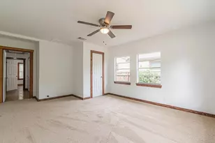 129 Koehler Ct, San Antonio, TX 78223 - Photo 12