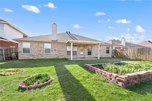 1509 Powder Horn Ln, Arlington, TX 76018 - Photo 16