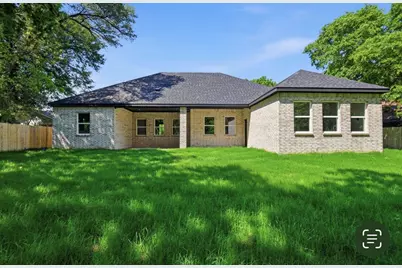 1011 Division Street, Greenville, TX 75401 - Photo 4