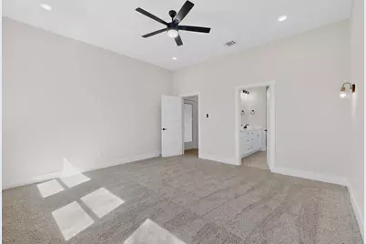 1011 Division Street, Greenville, TX 75401 - Photo 18