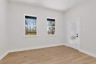 1011 Division St, Greenville, TX 75401 - Photo 12