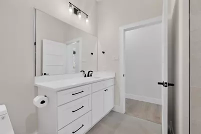 1011 Division Street, Greenville, TX 75401 - Photo 26