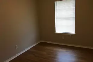 501 Sally Ln, Cleburne, TX 76033 - Photo 12