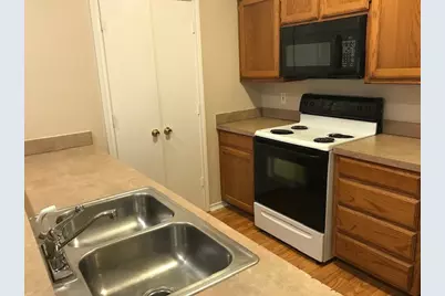 501 Sally Lane #B, Cleburne, TX 76033 - Photo 4