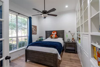 8308 Thistle Court, North Richland Hills, TX 76182 - Photo 16